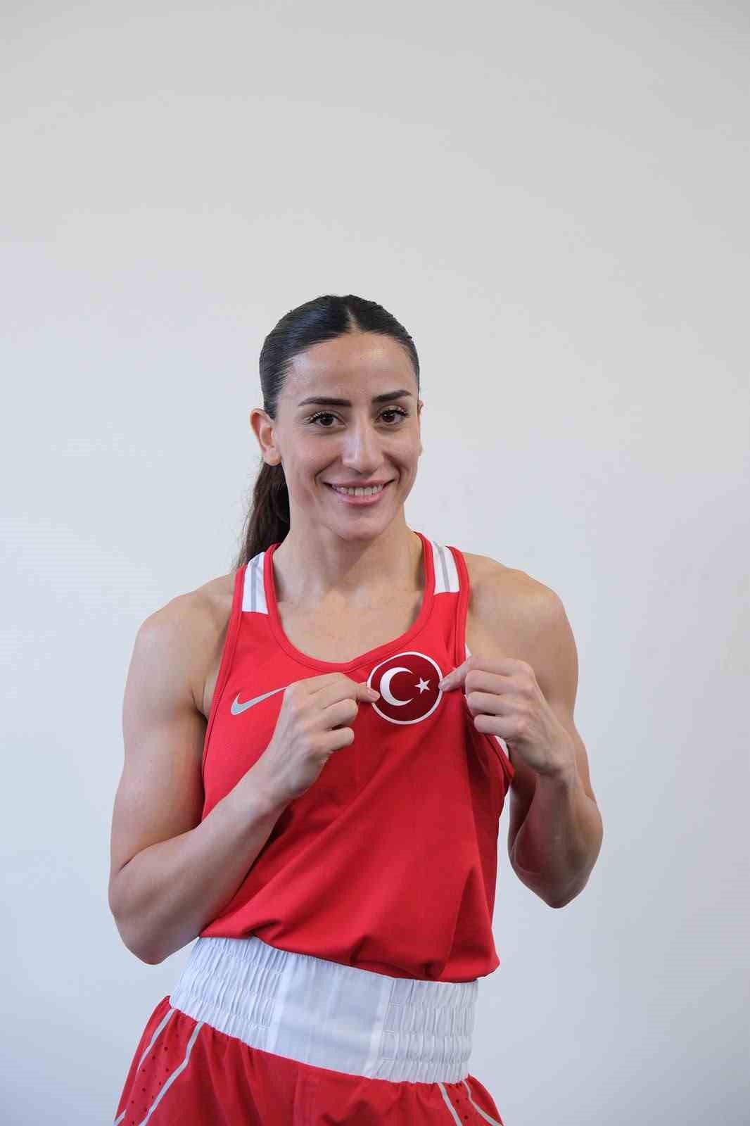gizem-ozer-bulgaristan-da
