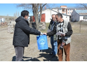 Çocuklara Eğitim Seti, Büyüklere Maske