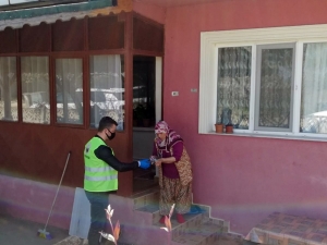 Duygulandıran Bağış: 100 Lirasını Bağışladı