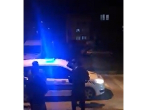 "Kavga Var" Diye Gittiler, Alkışlarla Karşılandılar