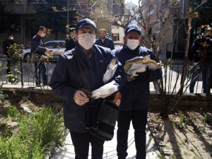 Memur-sen Genel Başkanı Yalçın, Ptt Çalışanları İle Birlikte Maske Dağıttı