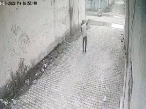 Paraları Çalıp "Tekrar Geleceğim" İşareti Yaptı, Yakalanıp Tutuklandı