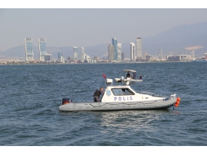 Denize Atlayan Kişinin Cesedi 24 Saat Sonra Bulundu