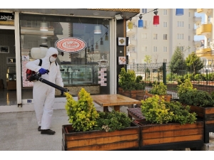 Dezenfekte Çalışmaları Aralıksız Sürüyor