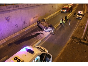 Virajı Alamadı Köprüden Uçtu: 2 Yaralı