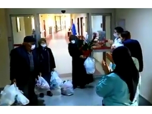 Koronayı Yenen 3 Hasta Alkışlarla Taburcu Oldu