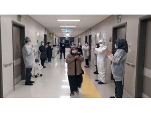 Yozgat’ta Virüsü Yenen Hastalar Alkışlar Arasında Taburcu Edildi