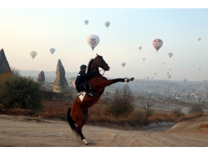 Kapadokya’da Sıcak Hava Balon Turları 1 Temmuz’a Kadar Ertelendi