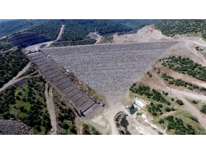 İzmir’deki Dev Barajın Gövdesi Tamamlandı