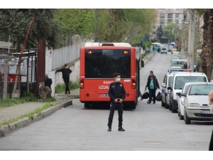 Kanun Yürürlüğe Girdi; İzmir’de Cezaevlerinden Tahliyeler Başladı
