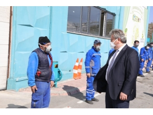 Melikgazi Geri Dönüşüm Tesisinde Çalışmalar Tüm Hızıyla Devam Ediyor