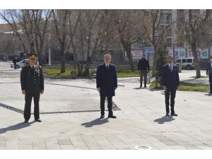 Ağrı’nın Düşman İşgalinden Kurtuluşunun 102. Yıl Dönümü Törenle Kutlandı