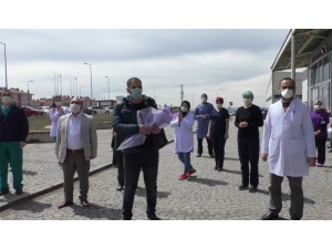 Kars’ta Koronavirüs Tedavisi Tamamlanan Hasta Taburcu Oldu