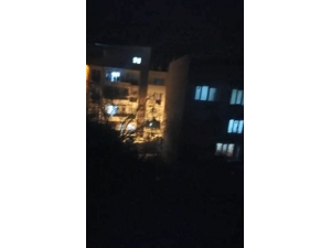 Bütün İlçe O Sesi Arıyor