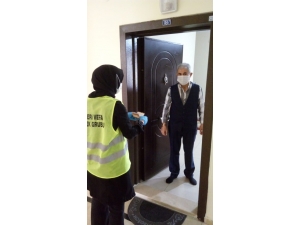 Gurbetçi Vatandaştan ’Biz Bize Yeteriz Türkiyem’ Kampanyasına 400 Euro