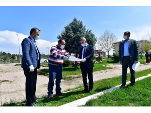 Yeşiltepe Sosyal Tesisleri Ve Halı Saha Yapılıyor