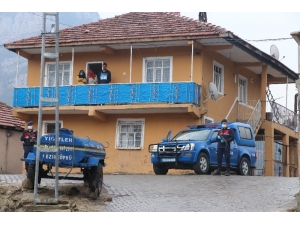 Karabük’ün En Büyük Köyü Cumayanı’nda 2 Mahallede 16 Hane Karantina Altına Alındı