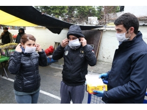 Zabıtadan Pazarda Maske Ve Eldiven Denetimi