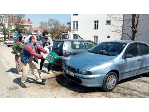 Kovayı Kaptı, Otomobili Kül Olmaktan Kurtardı