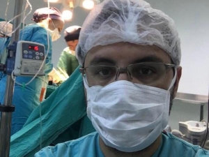 Başhekim’in Testi Pozitif Çıktı