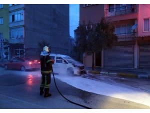 Denizli’de Otomobil Alev Alev Yandı