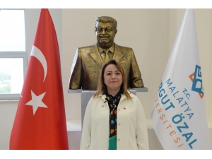 Rektör Karabulut’an Özal Mesajı