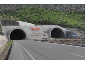 Terör Saldırıları Nedeni İle Bitirilememişti, 2 Yıl Önce Tamamlanan Yol Vatandaşları Rahatlattı