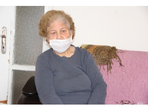 Yaşlı Kadına Öyle Şeyler Söylediler Ki, Bütün Varlığını Elinden Aldılar