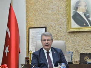 Başkan Akay: "En Büyük Tehlike Üretimsizliktir"