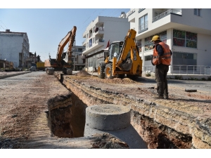Kuyluk’ta Kanalizasyon Sorunu Çözülüyor