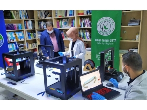 Gaziosmanpaşa Belediyesi Yüz Koruyucu Siperlik Maske Üretimine Başladı