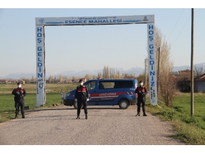 Beyşehir’in Bir Mahallesinde Karantina Tedbirleri Sürüyor