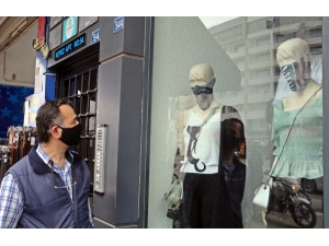 Vitrinlerde Moda Haline Dönüşen Maskelere Uzmanlardan Uyarı