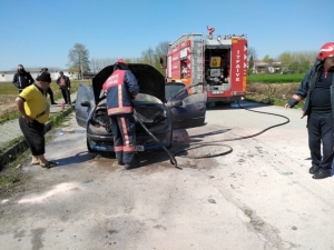 Otomobil Alev Alev Yandı