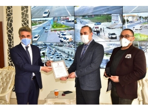 10 Kez Kan Bağışladı Bronz Madalya Ve Berat Aldı