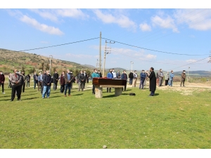 Atina’da Öldürülen Tır Şoförü Memleketi Manisa’da Toprağa Verildi