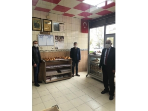 Seyhan Arifoğlu’ndan ’Askıda Ekmek Uygulaması’na Övgü