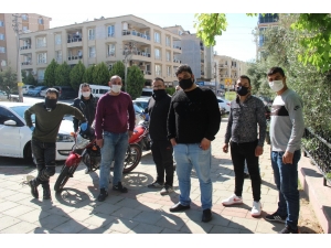 Korona Virüs İzmir’de De Kuryelerin Yükünü Ağırlaştırdı