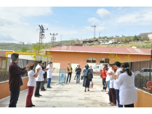 Şırnak’ta Korona Virüsü Yenen 9 Hasta Alkışlarla Taburu Oldu
