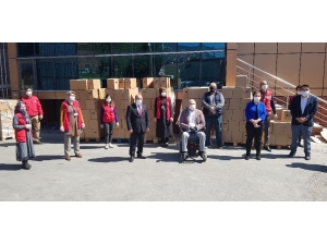 Erzurumlular Derneği 500 Adet Yardım Kolisi Bağışında Bulundu