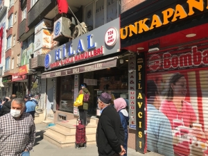 Zabıta Ekipleri Sokağa Çıkma Yasağı Öncesi Vatandaşları Böyle Uyardı