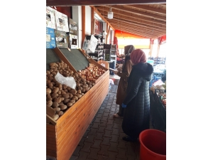 Etiketler Tek Tek Kontrol Edildi