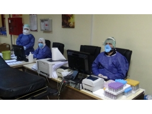 İha Ekibi Diyarbakır’daki Karantina Hastanesine Girdi