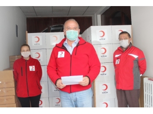 Milli Futbolcu İrfan Can Kahveci’den Muğla Kızılay’a Yardım