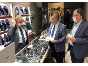 Kto Üyelerine 50 Bin Adet Maske Dağıttı