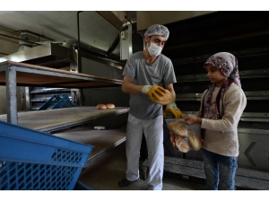 Somuncu Baba Gönül Fırını Evde Kalanlar İçin Üretiyor
