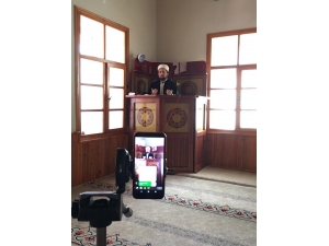 Koronadan Hayatını Kaybedenler İçin Online Kuran-ı Kerim Ve Mevlid-i Şerif Yayını