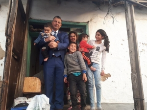 “Karacabey Belediye Başkanlığı’na Adayım”