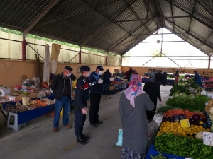 Ankara’da Jandarmadan Market Ve Pazar Yeri Denetimleri