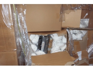 İngiltere’ye Maskelerin Arasına Gizlenmiş 1 Milyon Sterlinlik Kokain Sokmaya Çalıştı